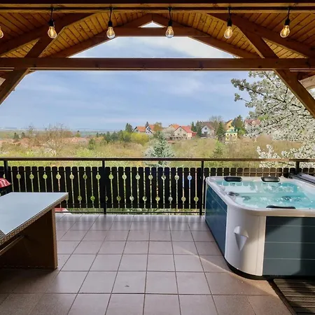 Ferienhaus Bogdanyi Kishaz Dunabogdány
