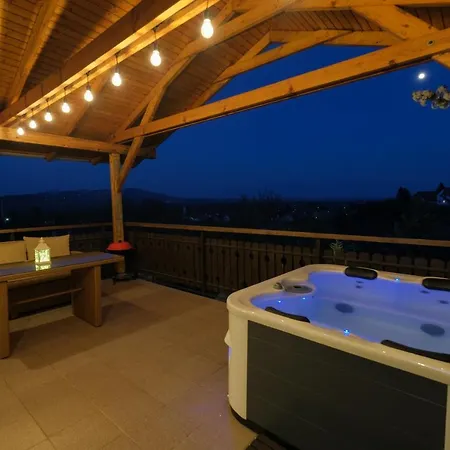 Bogdanyi Kishaz Ferienhaus *